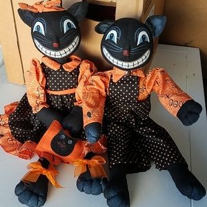 Delton Brand Halloween Couple Decorative Figurines